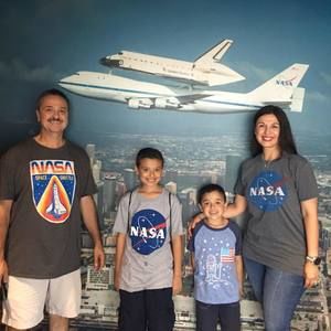 Meet your Posher, Elvia